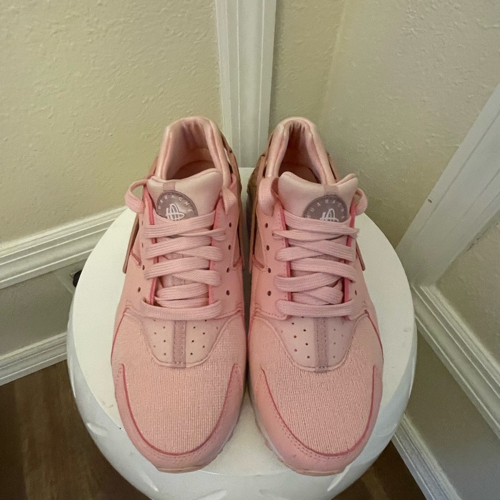 Womens Pink Nike Huarache Sneakers
